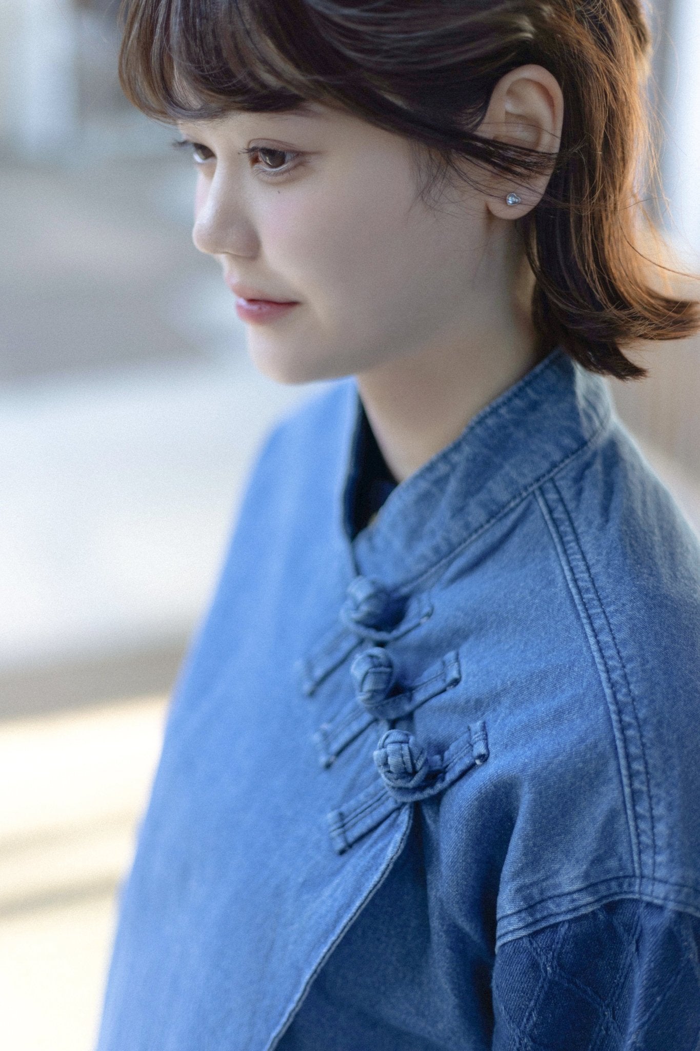 KF Slanted Lapel Washed Denim Shirt 盤扣斜襟拼袖短罩衫
