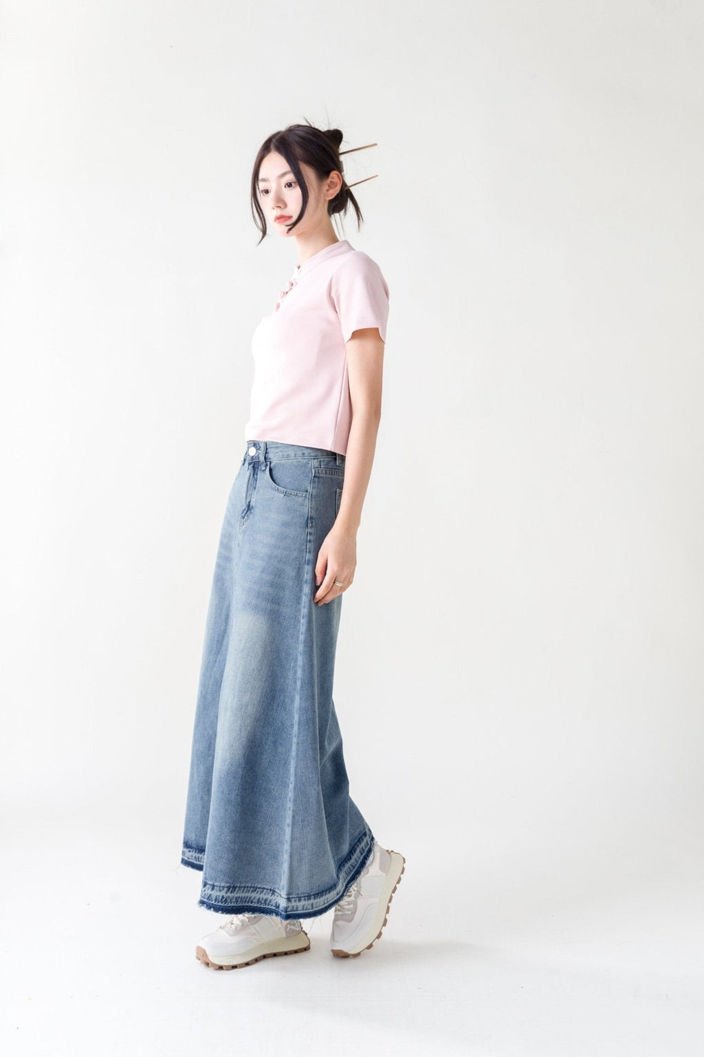 KF Slim Fit Crop Tee