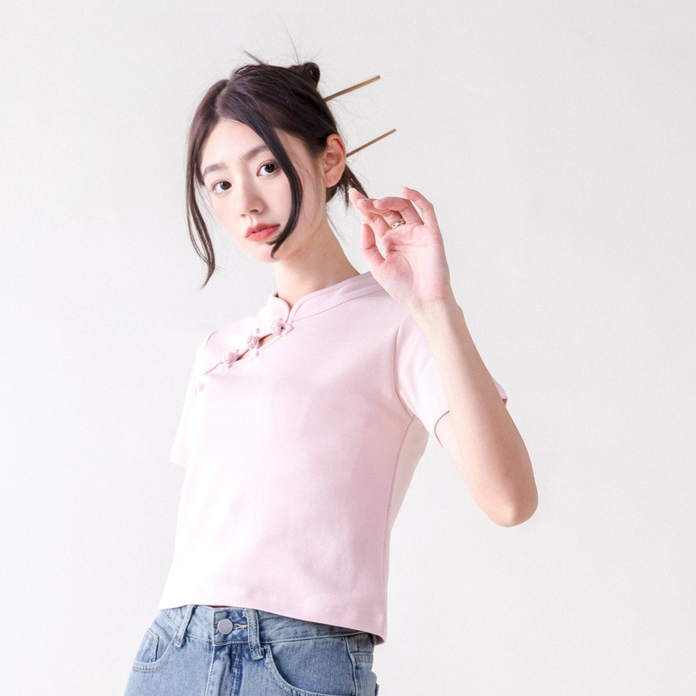 KF Slim Fit Crop Tee