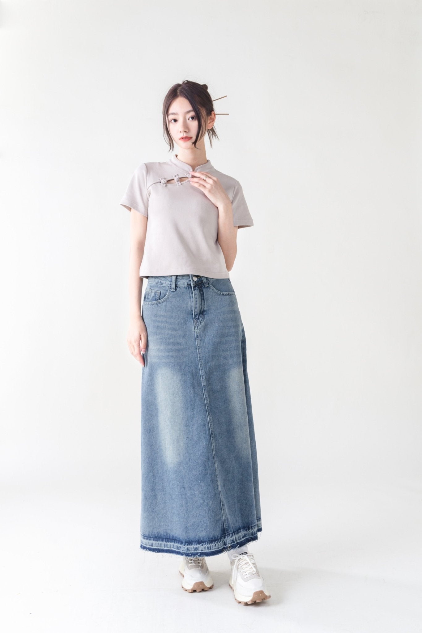 KF Slim Fit Crop Tee