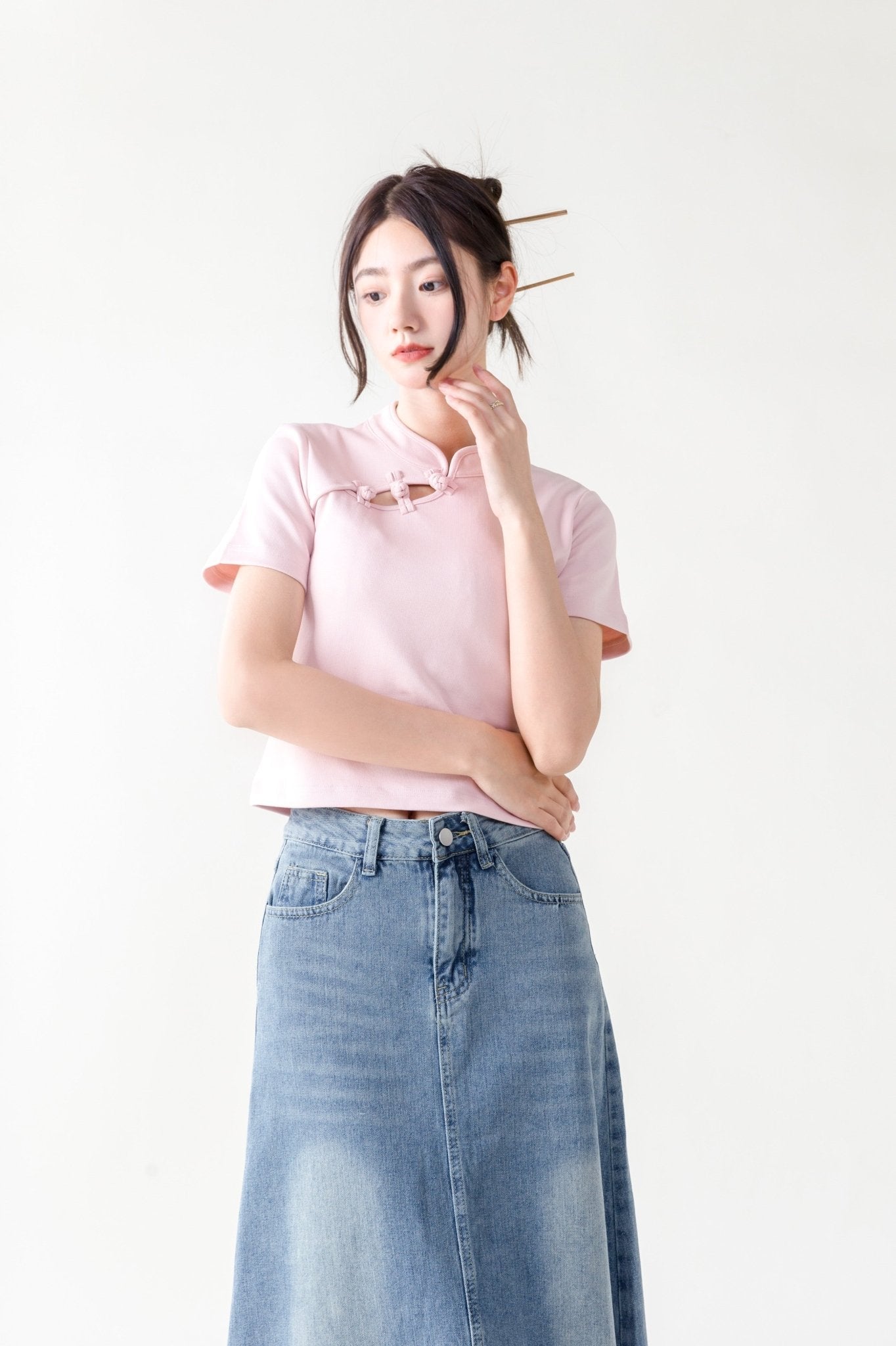 KF Slim Fit Crop Tee