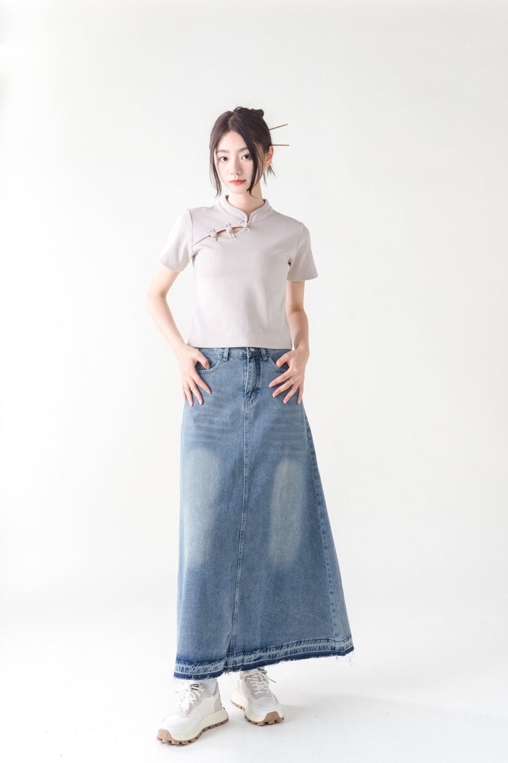 KF Slim Fit Crop Tee