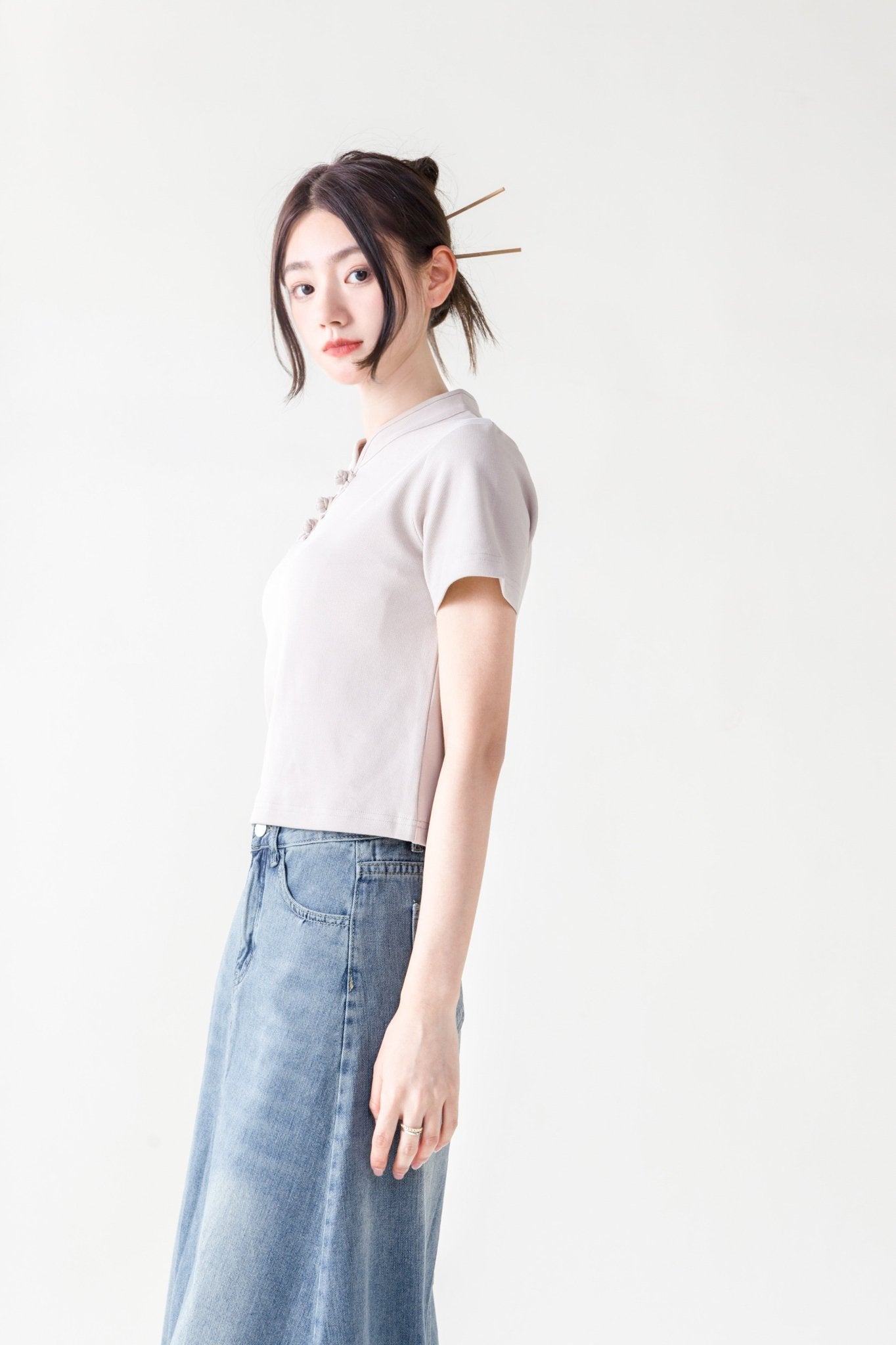 KF Slim Fit Crop Tee