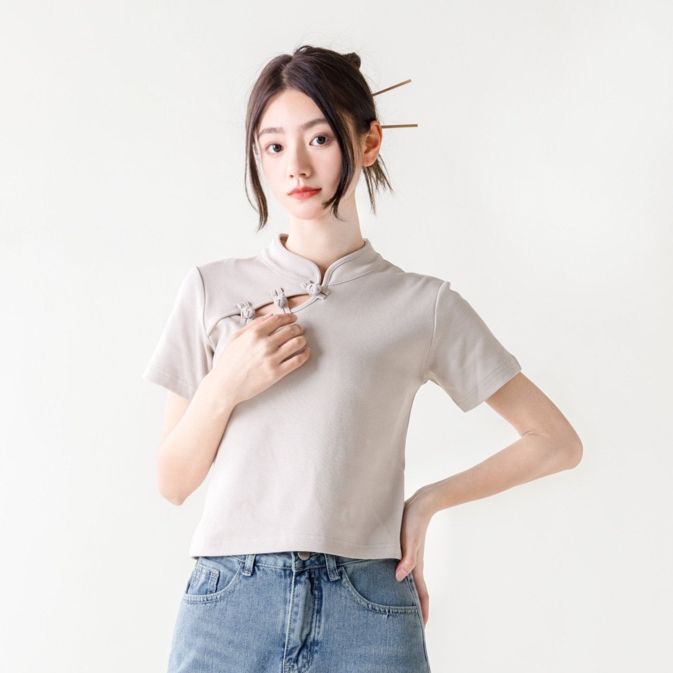 KF Slim Fit Crop Tee