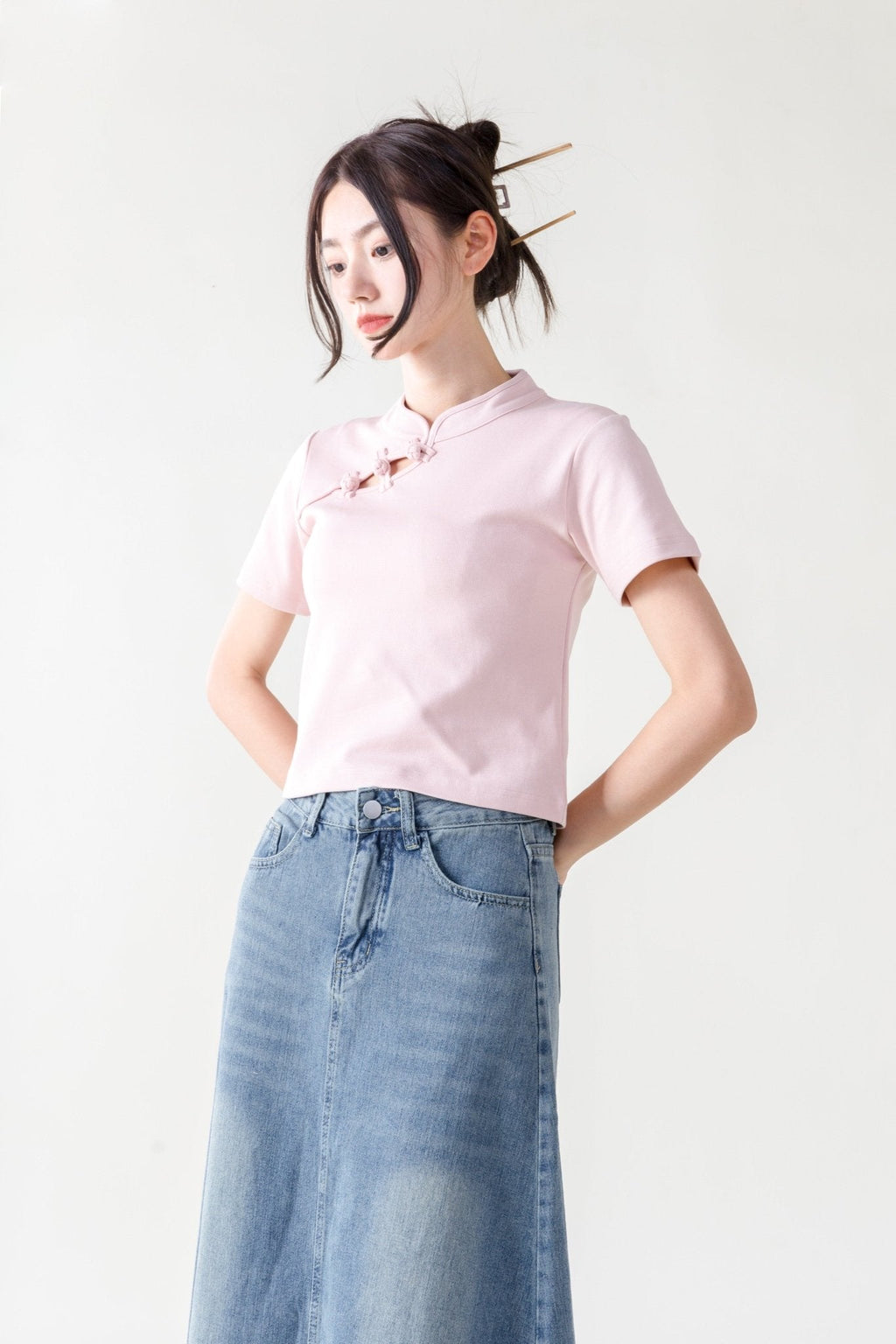 KF Slim Fit Crop Tee